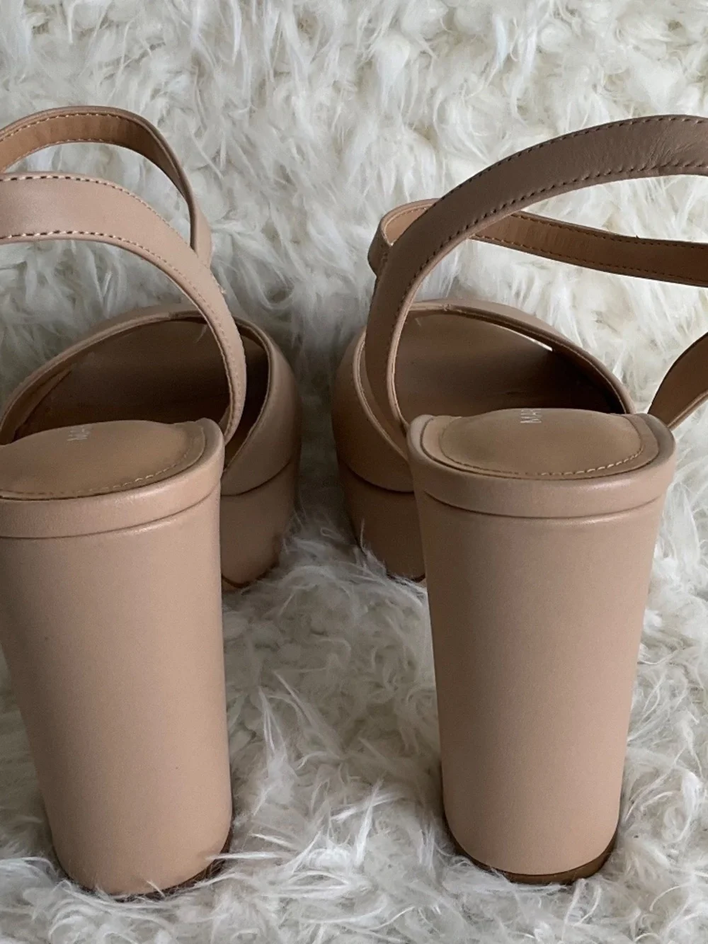 MARC FISHER WOMEN'S BEIGE PLATFORM SHOES~SIZE 7.5!